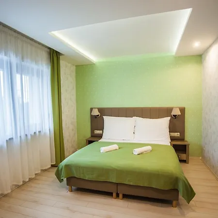 Levendula Apartmanhaz Sarvar