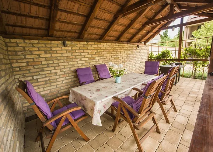 Levendula Apartamento Sárvár